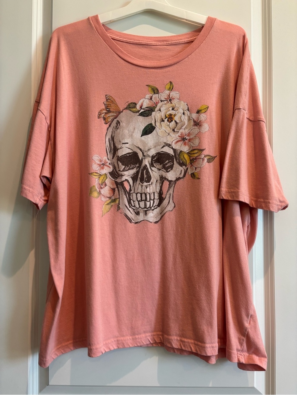 Maurices 2X Pink Floral Skull Graphic Tee Boho Western Plus Size T-Shirt
